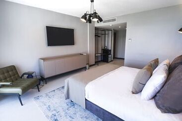 هتل Ortel Inn