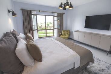 هتل Ortel Inn