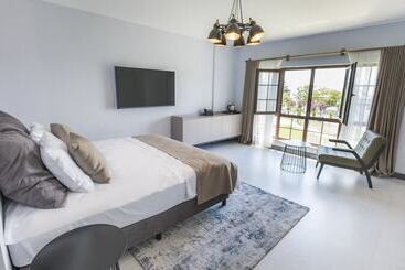 هتل Ortel Inn