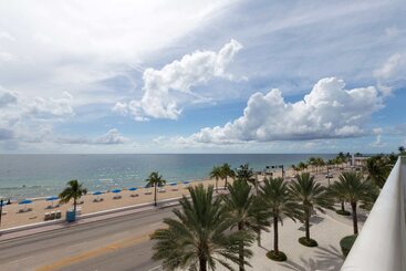 Pelicanstay In W Hotel Ft. Lauderdale