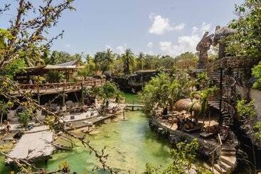 Bh Hotel & Cenote Tulum Adults Only
