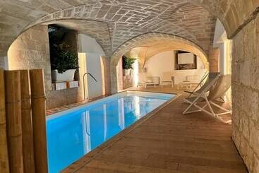 تختخواب و صبحانه Vianna Suites Spa