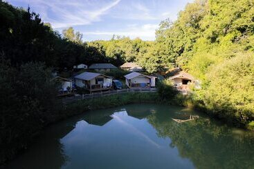 هتل Camping La Bouquerie   Eden Villages