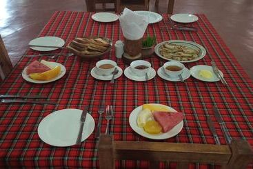 هتل Karatu Safari Camp Lodge