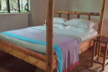هتل Karatu Safari Camp Lodge