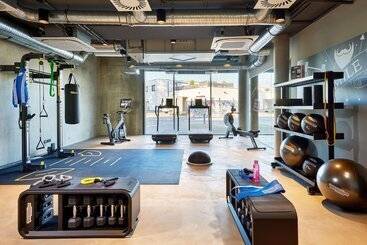 هتل Moxy Karlsruhe