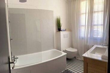 Jk Suites   Appart Hôtel   Spa Privatif