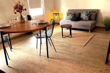 Jk Suites   Appart Hôtel   Spa Privatif