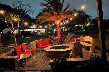 Orlando Lakefront Tiny House Community