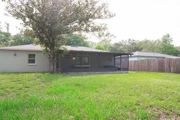 پانسیون Family Home Tampa