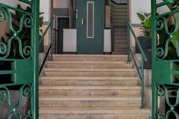 پانسیون Succeed Campo Pequeno Guest House