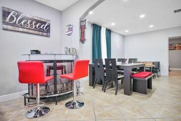 اقامتگاه Happy Escape, 15 Min To Beach, Massage Shower Jets, Bar, And Bbq