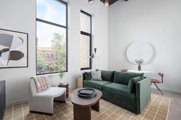 The Neighborhood Hotel Little Italy