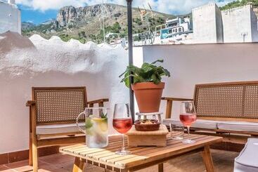 تختخواب و صبحانه Encanto Guesthouse