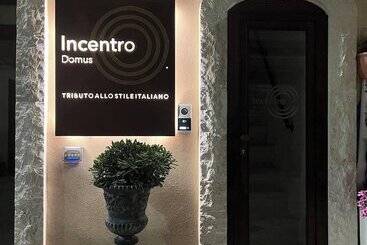 تختخواب و صبحانه Incentro Domus