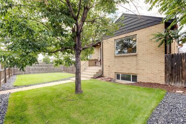 3 Mi To Denver Zoo: Cherry Creek Duplex!
