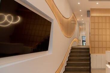 Contessa Bianca Luxury Suites