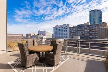 Elegant Studio Near French Quarter - New Orleans