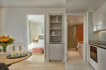 هتل Elisapart   Apartments Am Sommerschloss