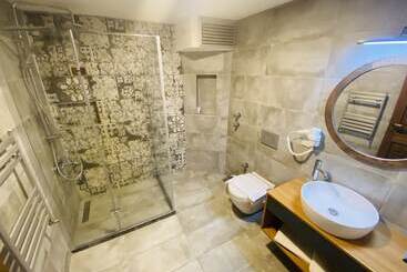 In Ephesus Hotel And Art Galery
