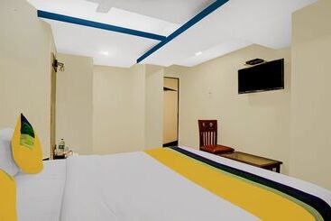 هتل Fabexpress Amber Corp Inn   Nr Nesco Exhibition Center