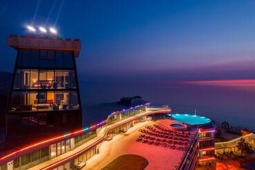 هتل Litz Resort