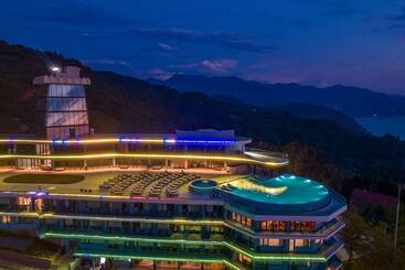هتل Litz Resort