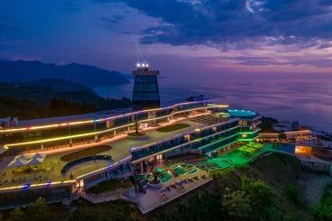 هتل Litz Resort