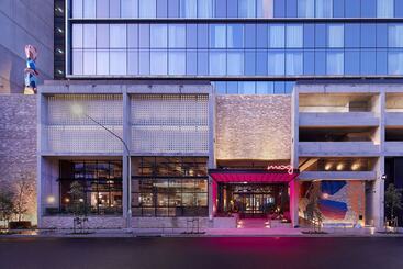 هتل Moxy Sydney Airport