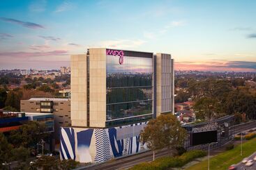 هتل Moxy Sydney Airport