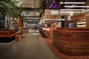 هتل Moxy Sydney Airport