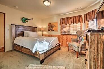 Hot Tub, Game Room & 2 Decks: Luxe Big Bear Home