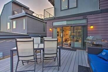 Modern Living In The Mile High City W/ Pano Views!