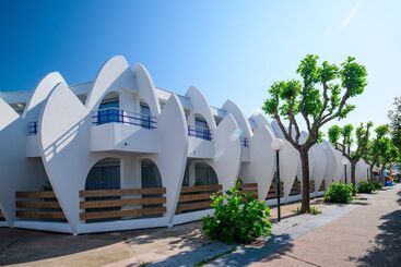 اقامتگاه My Hôtel Résidences   La Grande Motte