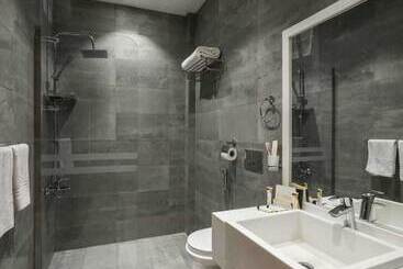 Myrtle Hotel Al Shohadaa