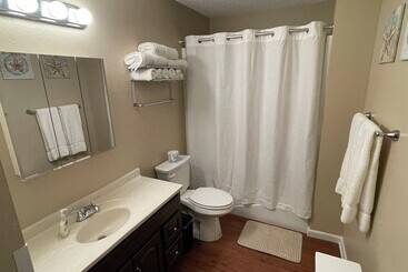 O2 Suites Houma