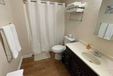 O2 Suites Houma