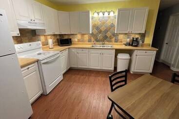 O2 Suites Houma