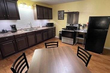 O2 Suites Houma