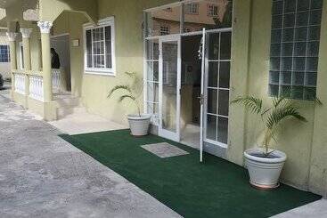 Comfy Guest Rooms - Port Antonio