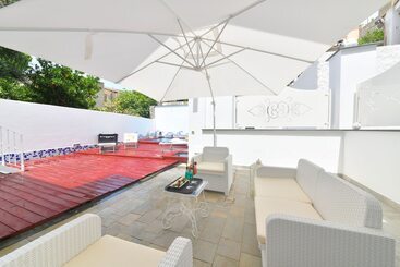 پانسیون Queen Suite