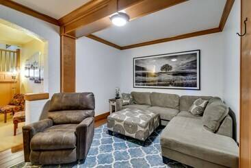 Port Angeles Home: 7 Mi To Olympic Natl Park!