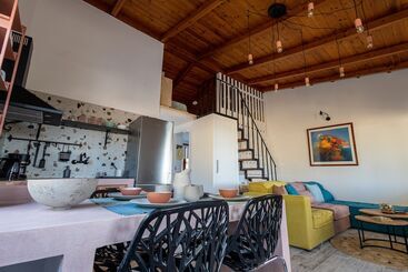 اقامتگاه Beachfronthouse In Aegina