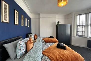 اقامتگاه Captivating 2bed House In Southend Pet Friendly!