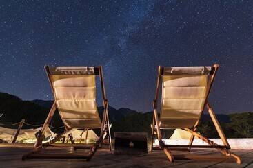 استراحتگاه Snow Peak Field Suite Hakuba Kitaone Kogen