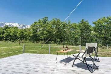 استراحتگاه Snow Peak Field Suite Hakuba Kitaone Kogen
