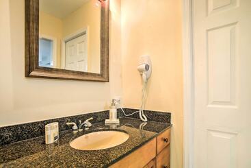 بيت ريفى Riviera Beach Vacation Home W/ Pool: Walk To Beach