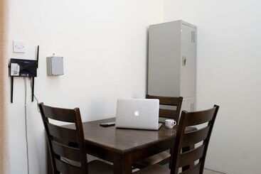 Robin Hostel Dubai