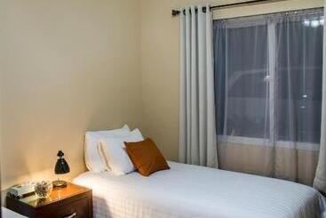 Bugambilias Suites