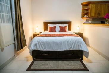 Bugambilias Suites